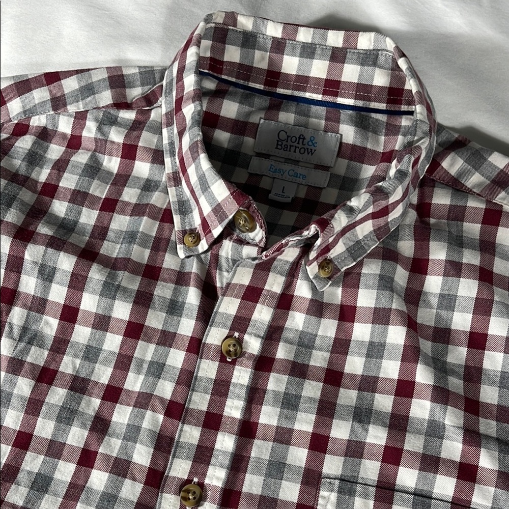 Croft & Barrow mens burgundy grey gingham long sleeve button down shirt - size L